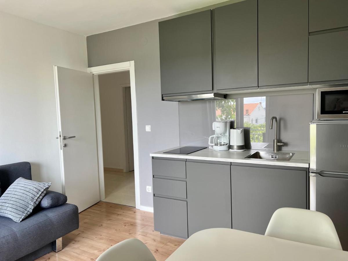 Apartment Udovicic Vodice Exterior photo